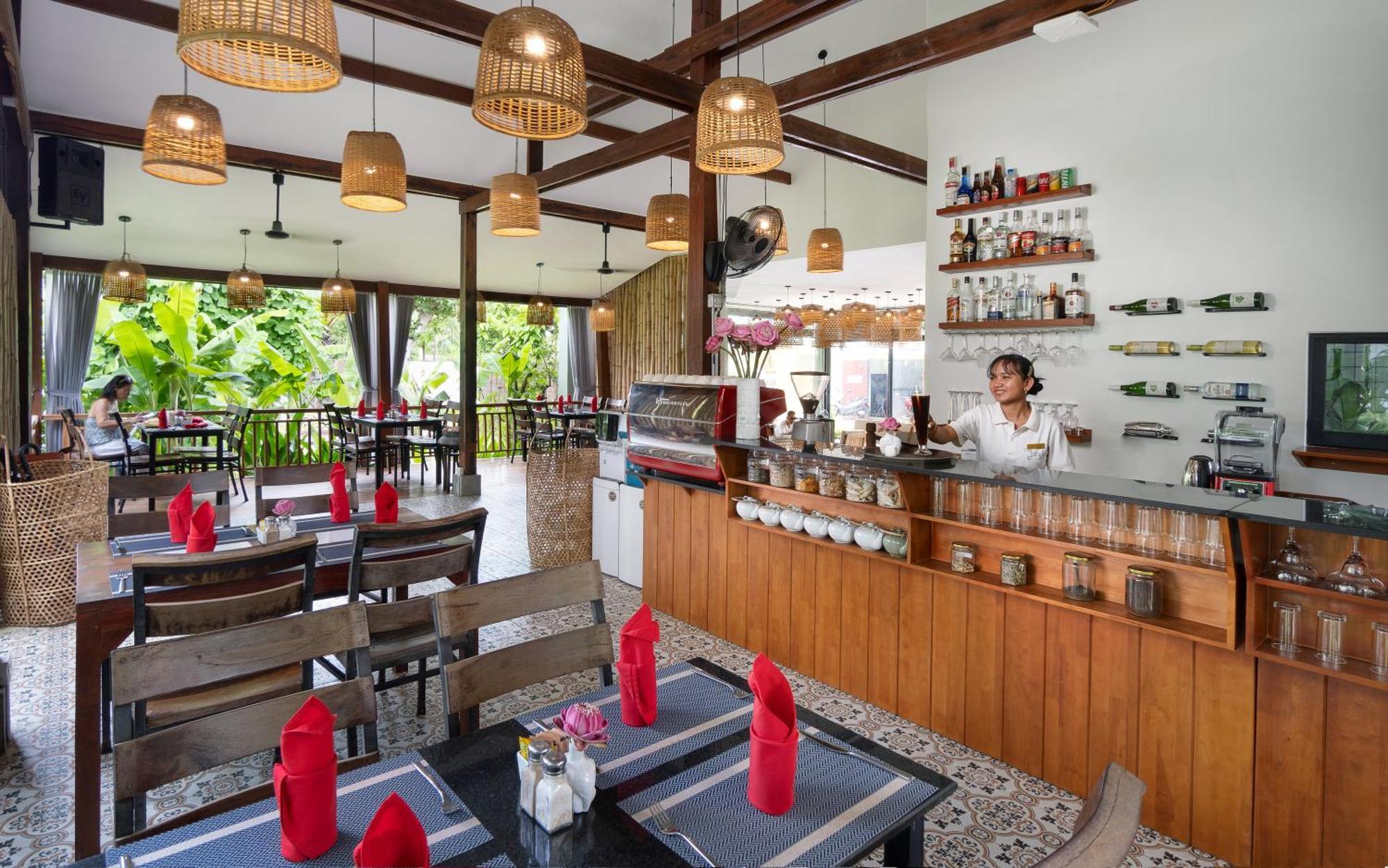 The Jungle Hotel Сием Реап Екстериор снимка